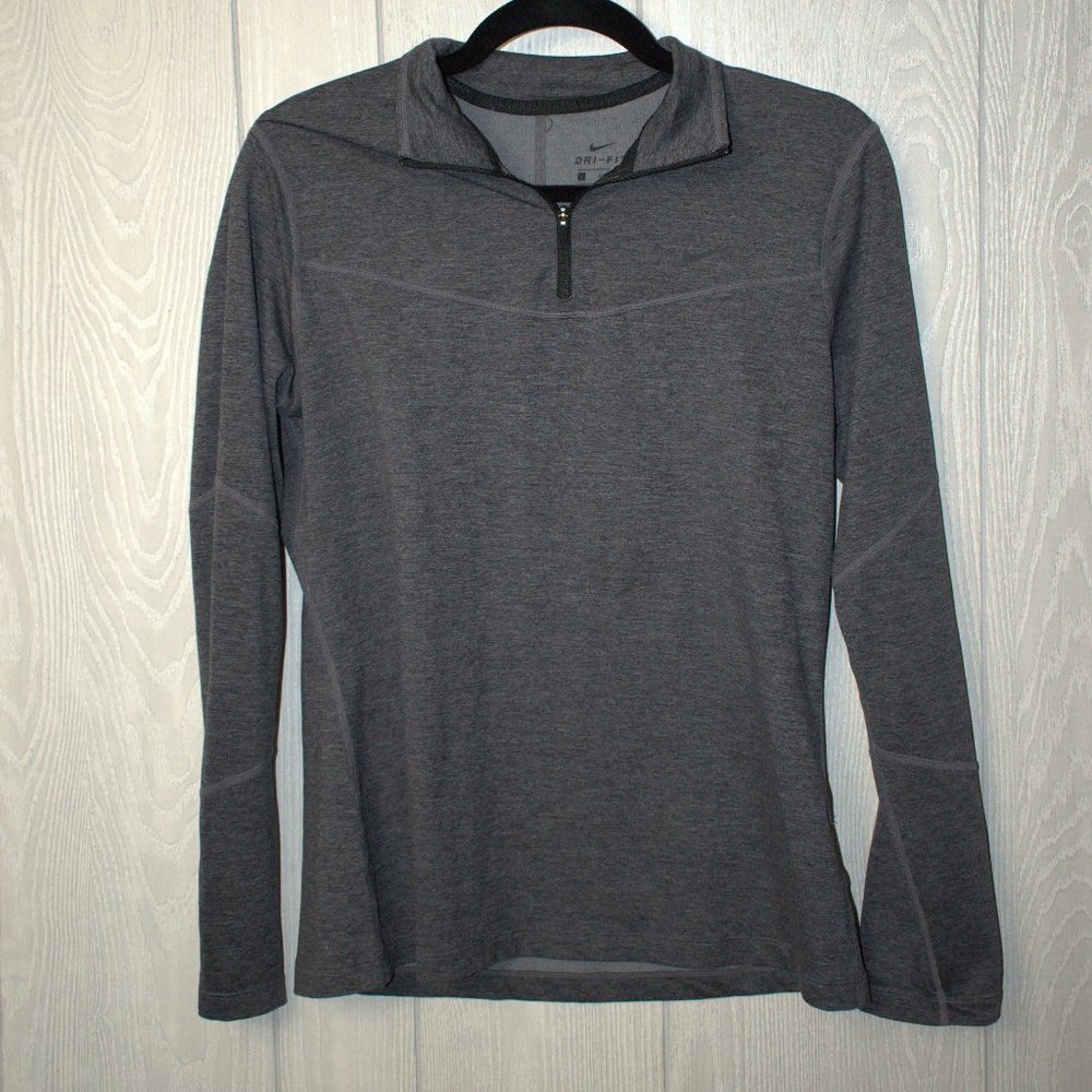 EUC Women's Nike 1/4 zip Dri-Fit pullover